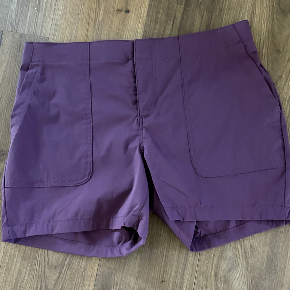 Eddie Bauer Plum Active Pull-On Shorts